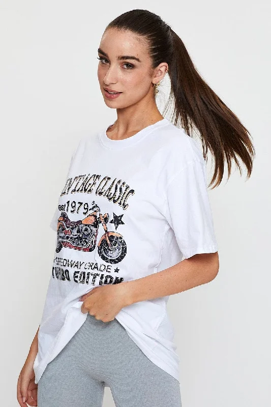 Everyday essentials for a stylish wardrobe White Graphic T Shirt Short Sleeve Oversized Everyday essentials for a stylish wardrobe White Graphic T Shirt Short Sleeve Oversized