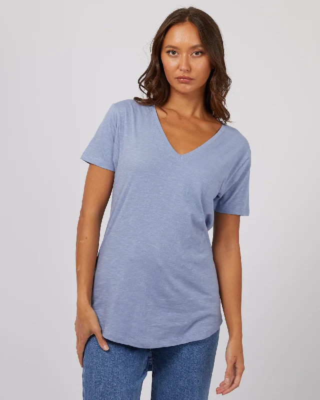Cozy women’s clothing for the colder months   Silent Theory Marvelous Tee Slate