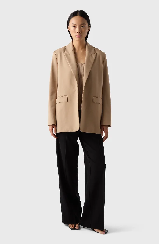 Women’s fashion that reflects your personality   The Alyssa Wool Blazer