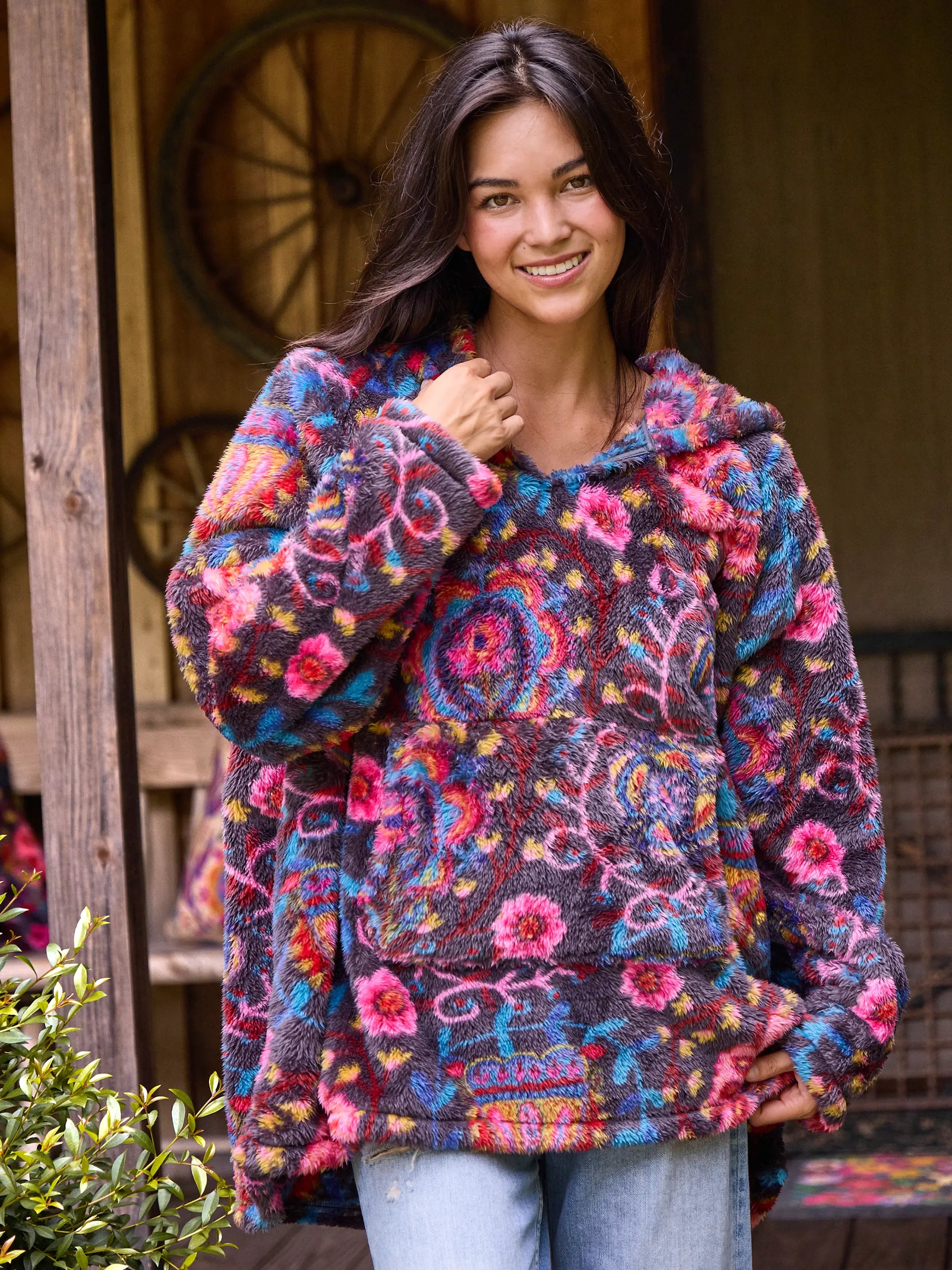 Curated collections of sophisticated women’s wear Oversized Blanket Hoodie - Black Printed Folk Circles Curated collections of sophisticated women’s wear Oversized Blanket Hoodie - Black Printed Folk Circles