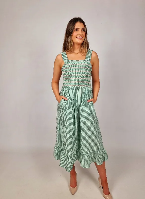 Trendsetting women’s clothing for fashion lovers Sugarhill Rainbow Pale Green Checkered Shirred Dress Trendsetting women’s clothing for fashion lovers Sugarhill Rainbow Pale Green Checkered Shirred Dress